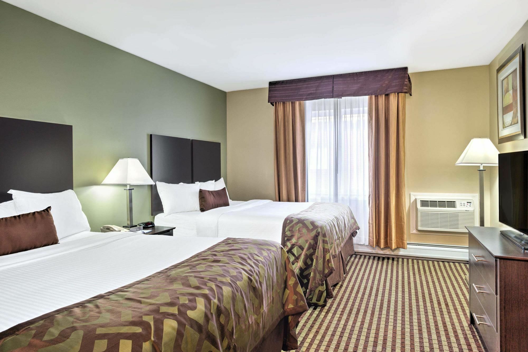 Hotel Baymont By Wyndham Essex Burlington Area Zewnętrze zdjęcie